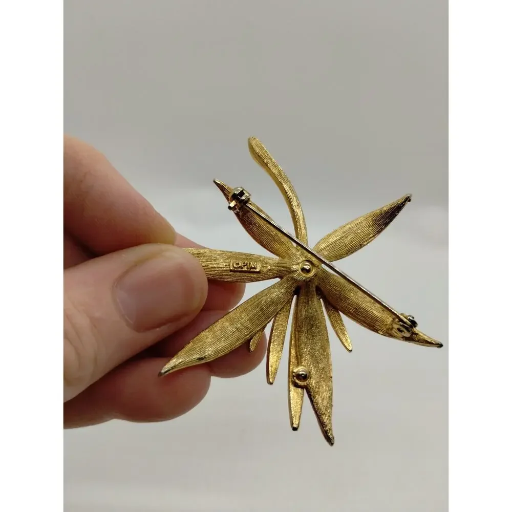 Vintage PIM Signed Flower Brooch - Gold Tone Beautiful Texture